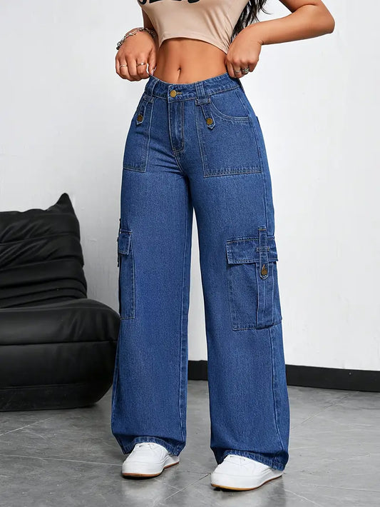 Wide-Leg Cargo Jeans with Multiple Pockets