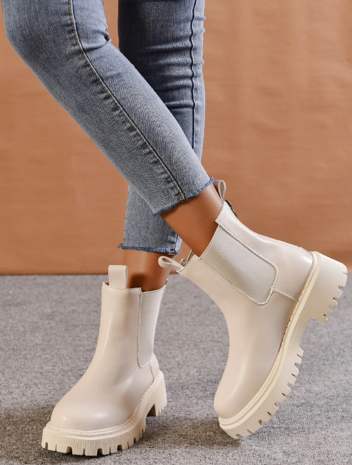Slip-on Combat Chelsea Boots